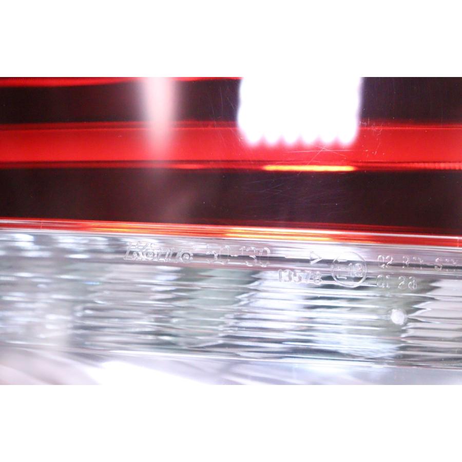 41-1372☆美品☆後期 LED USF40 レクサスLS☆右テールライト KOITO 50