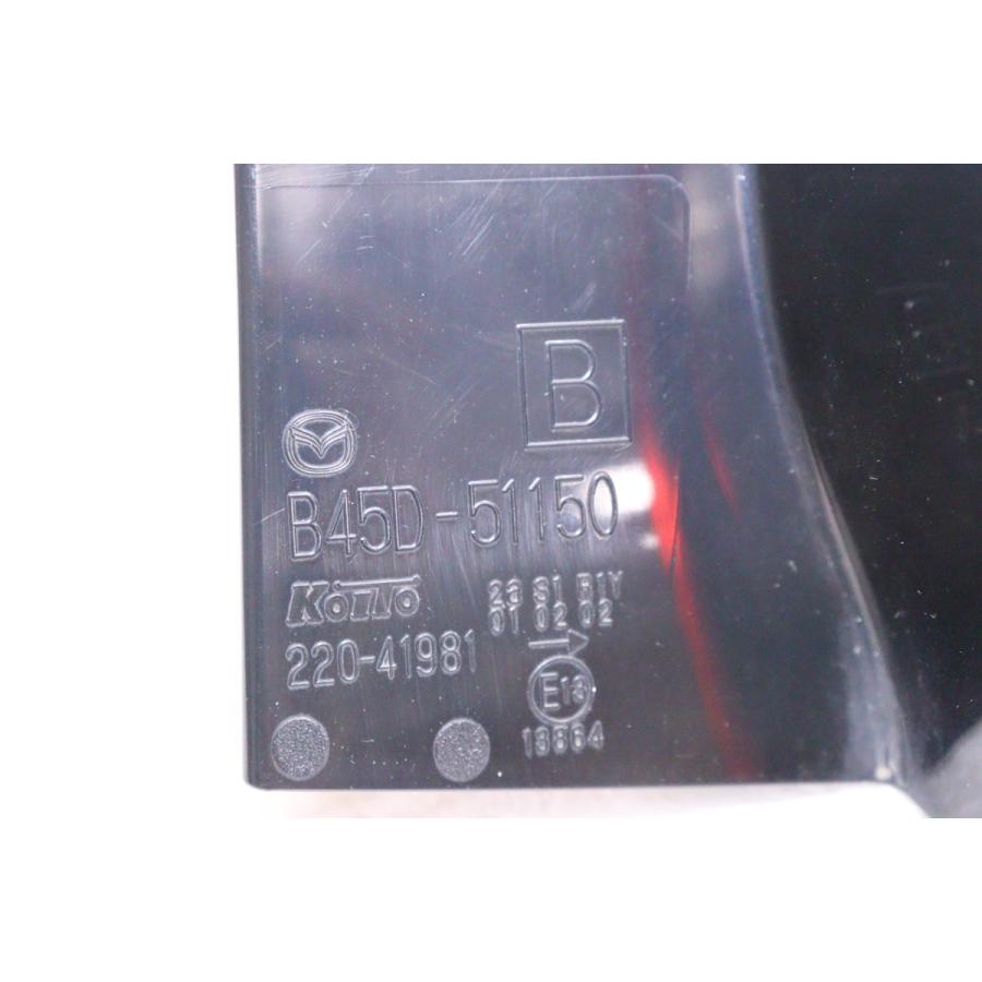 41-1387☆LED BM5FS アクセラスポーツ☆右テールライト KOITO 220