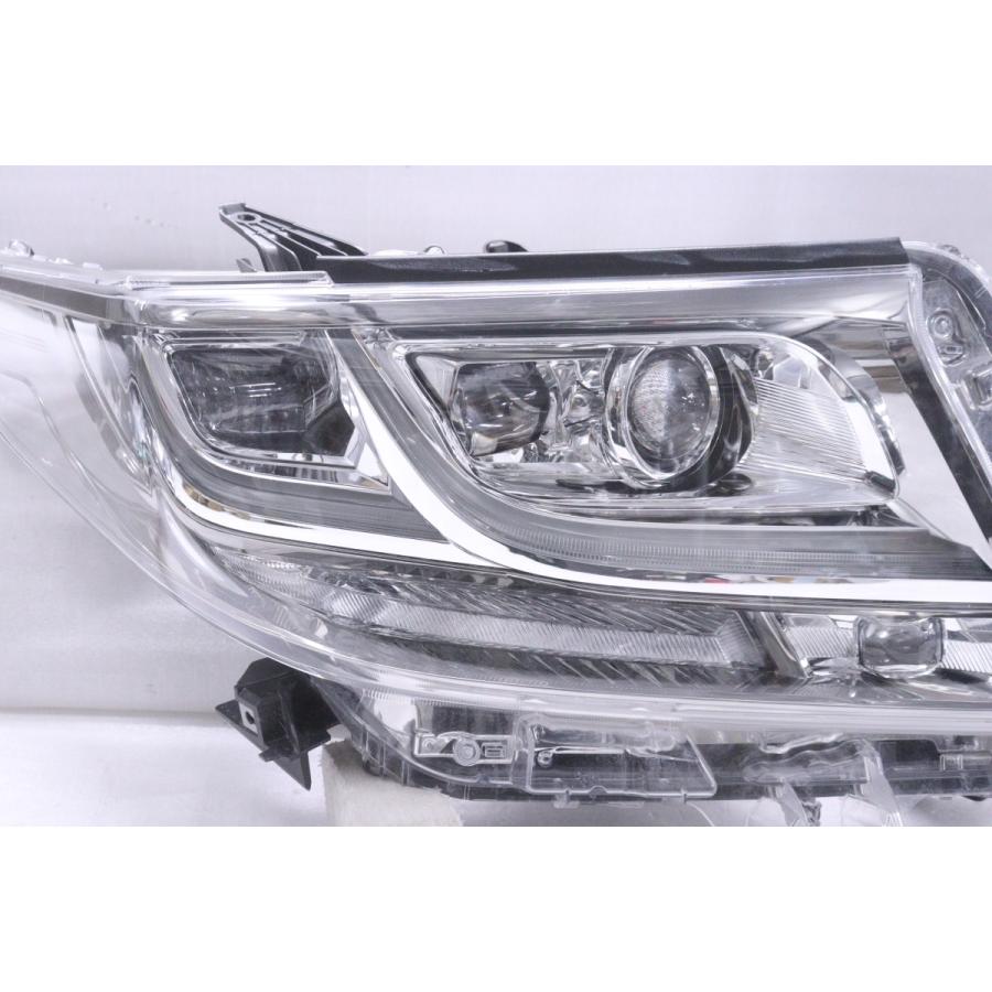 41-1799☆前期 LED AGH30W アルファード☆右ヘッドライト コーナリング