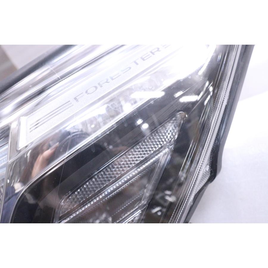 フォレスター ヘッドライト 左 コイト KOITO 100-6040L SK9