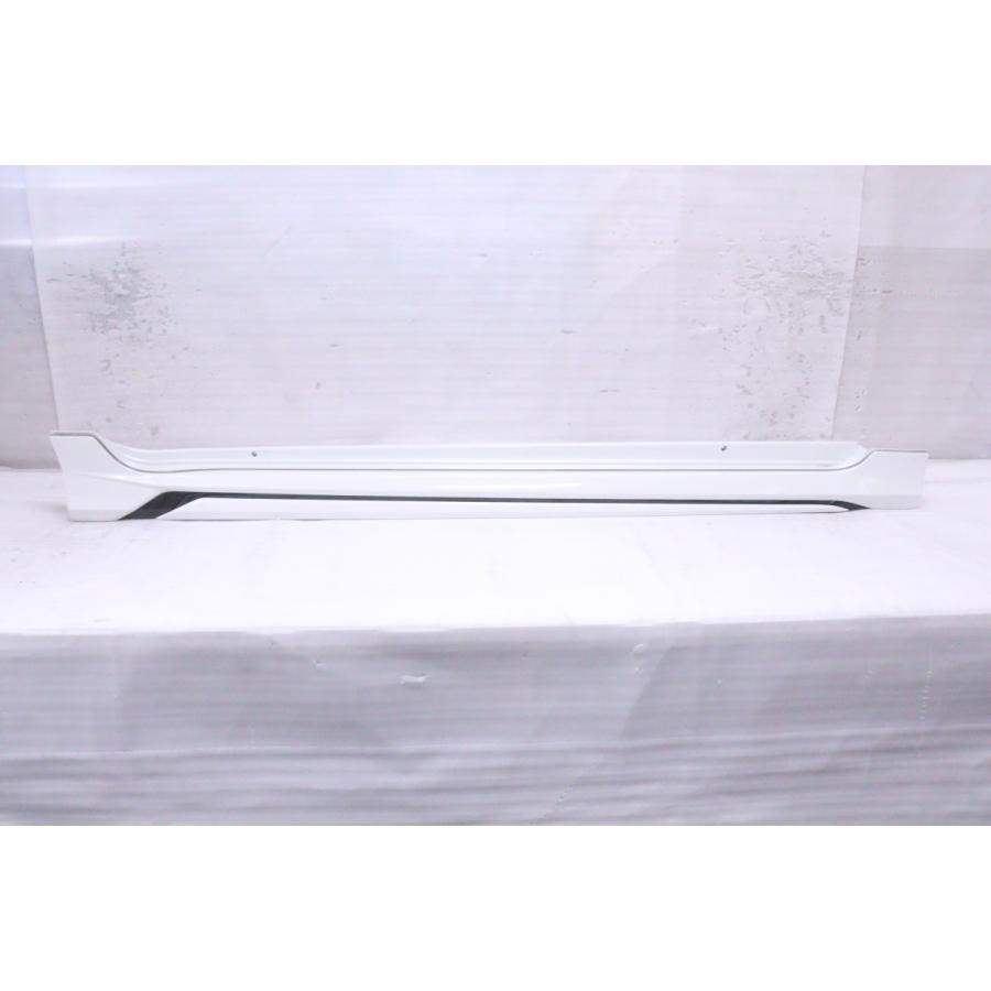 41-346☆モデリスタ☆NRE210W カローラツーリング 右サイドスカート  