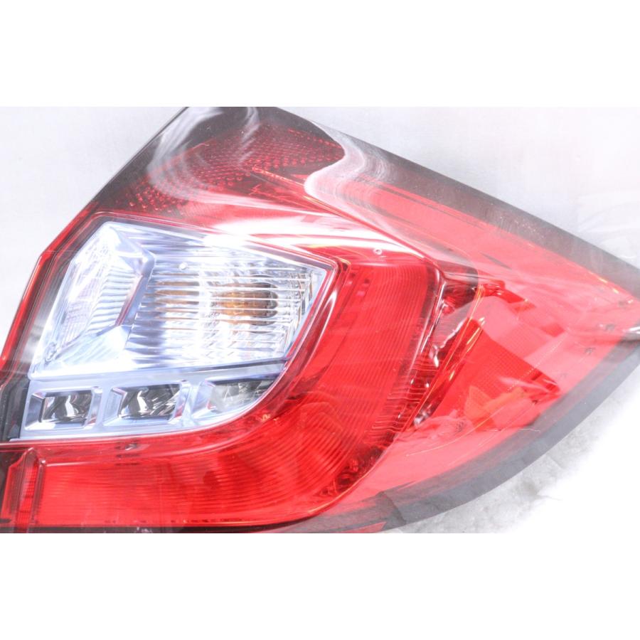 41-535☆美品☆LED FR5 ジェイド ハイブリッド 右テールライト☆KOITO