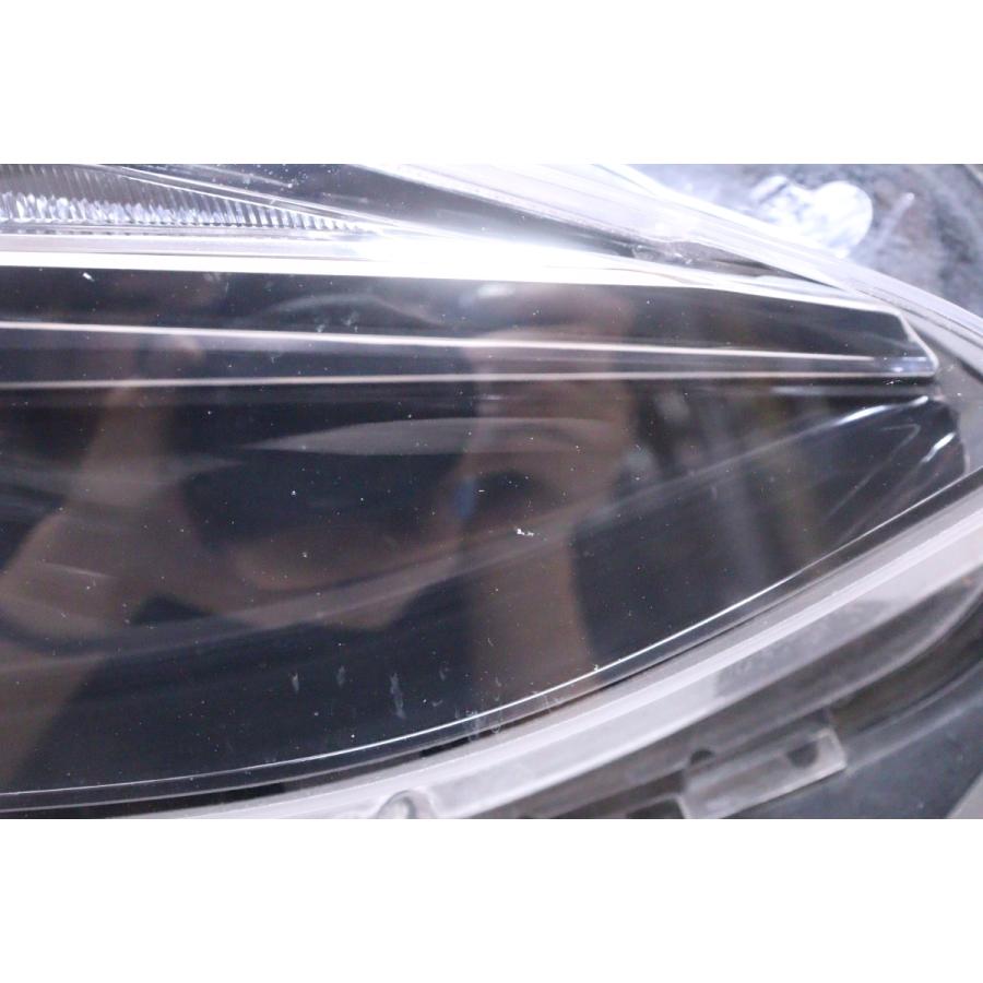 41-990☆美品☆前期 HID BM5FP アクセラ☆右ヘッドライト STANLEY