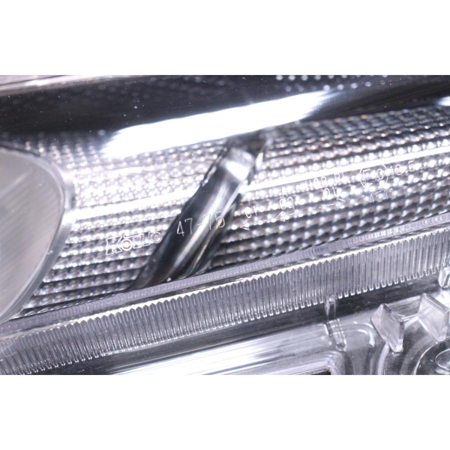 42-1394☆前期 LED ZVW50 プリウス☆右ヘッドライト KOITO 47-75 打刻