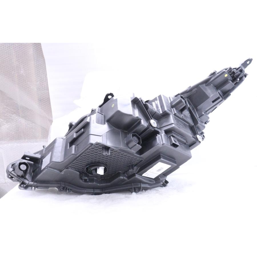 レクサスRX200tヘッドライト 42-1668☆美品☆後期 LED AGL20W レクサスRX☆右ヘッドライト