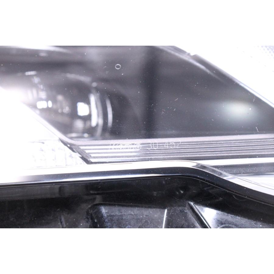 42-2246★LED ARS220 クラウン RS★右ヘッドライト KOITO 30-452 打刻:T ユニット ブラック 純正★トヨタ (DM)