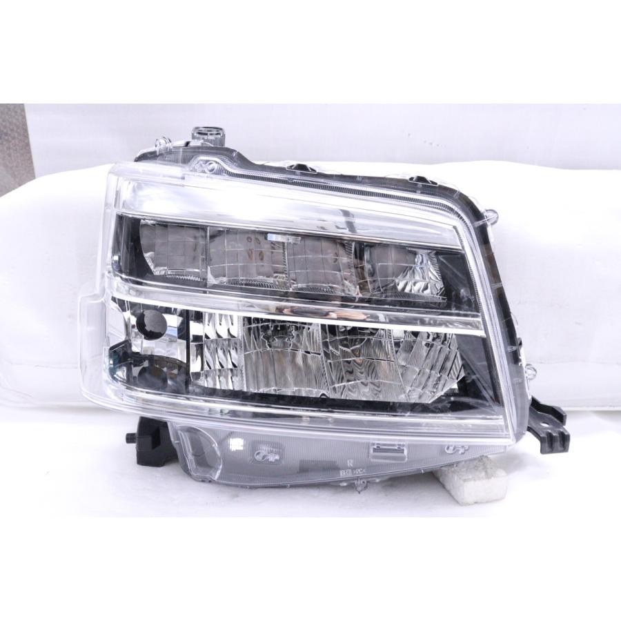 42-2335☆美品☆LED S700V ハイゼットカーゴ☆右ヘッドライト ICHIKOH