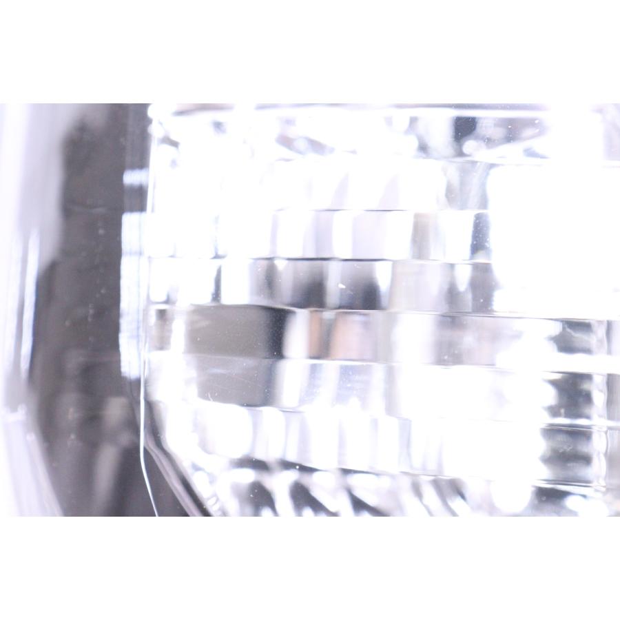 LA550S　ダイハツ　ミラトコット　ヘッドライト ダイハツ ミラトコット LA550S ヘッドライト研磨 傷消し 土浦市