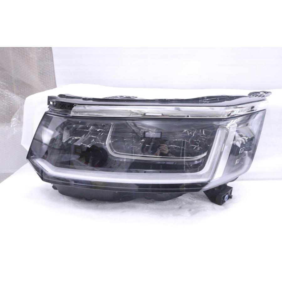 ステップ ワゴン スパーダ RP6 ヘッドライト 右 100-622DF ステップワゴンスパーダ/RP6-8右 ライト KOITO 100-622DF