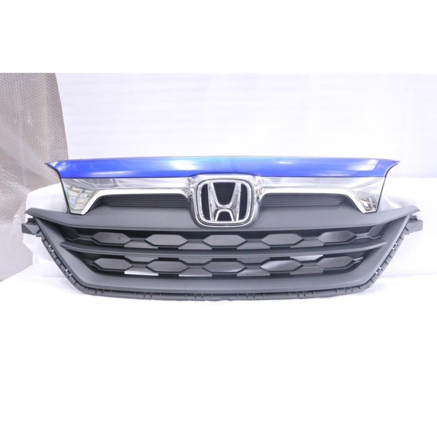 42-323☆美品☆GB5 GB6 フリード HV クロスター フロントグリル☆71106 