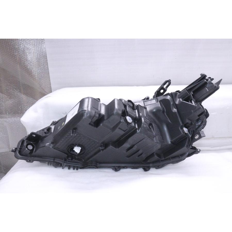 車 AXZH10レクサスヘッドライト ブラック