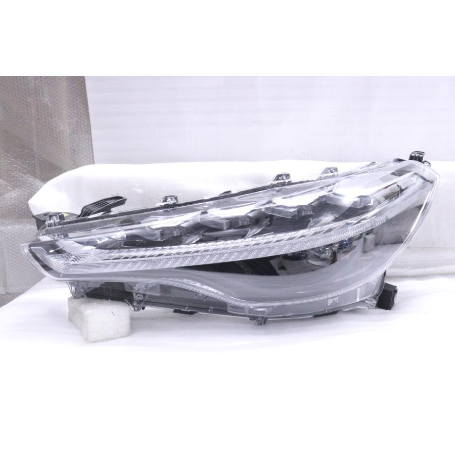 カローラクロス　左ヘッドライト 43-1781☆【値下】LED ZSG10 カローラクロス☆左ヘッドライト HASCO 16