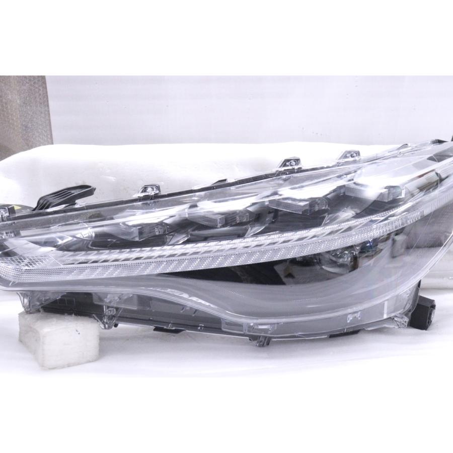 43-1781☆【値下】LED ZSG10 カローラクロス☆左ヘッドライト HASCO 16