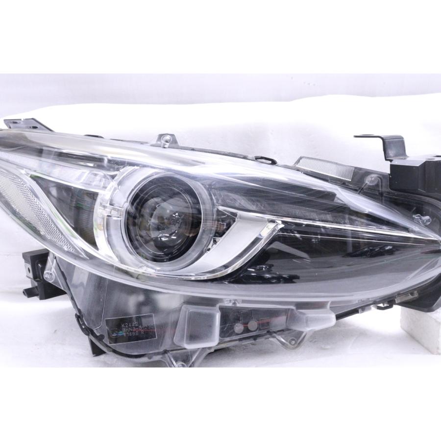 43-3☆前期 HID BM アクセラ☆右ヘッドライト STANLEY W1362R 打