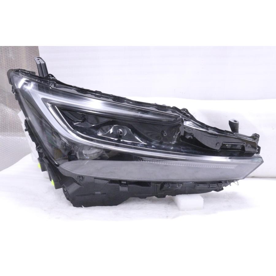 ZVW60　トヨタ　プリウス　ヘッドライト ZVW60 トヨタ プリウス ヘッドライト 【公式通販】