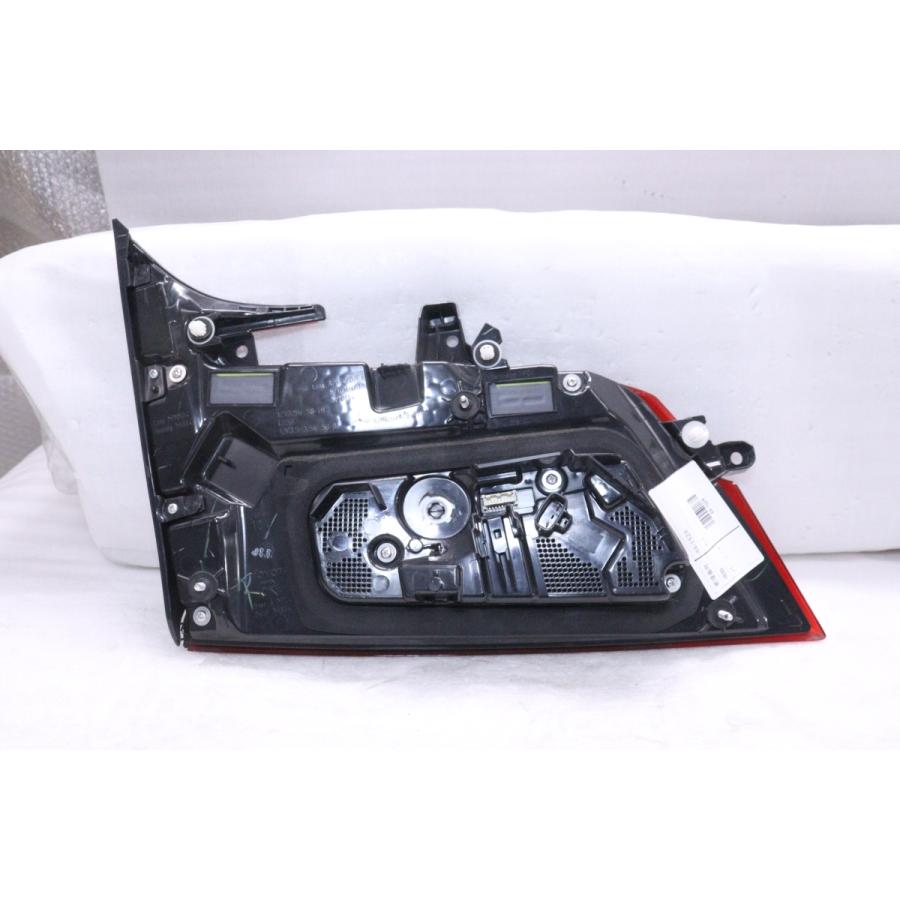 44-1524☆【値下】美品☆後期 LED AGH30W アルファード☆右テール