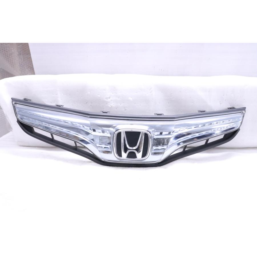 GP1前期フィットHV純正フロントグリル 71121-TF2-901-M1