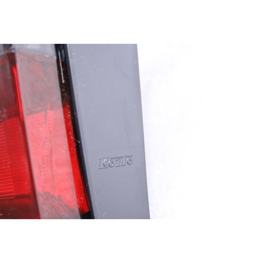 44-362☆未使用品☆LED MZRA90W ノア HV☆右テールライト 内側 KOITO