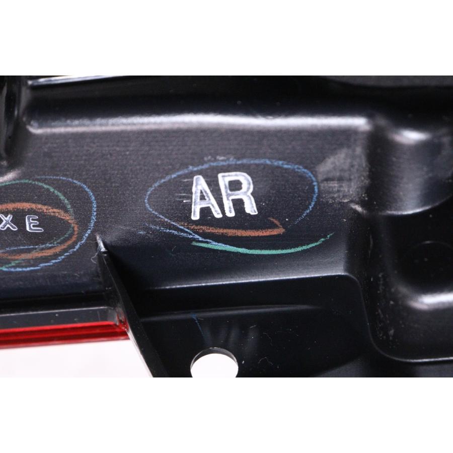 44-362☆未使用品☆LED MZRA90W ノア HV☆右テールライト 内側 KOITO