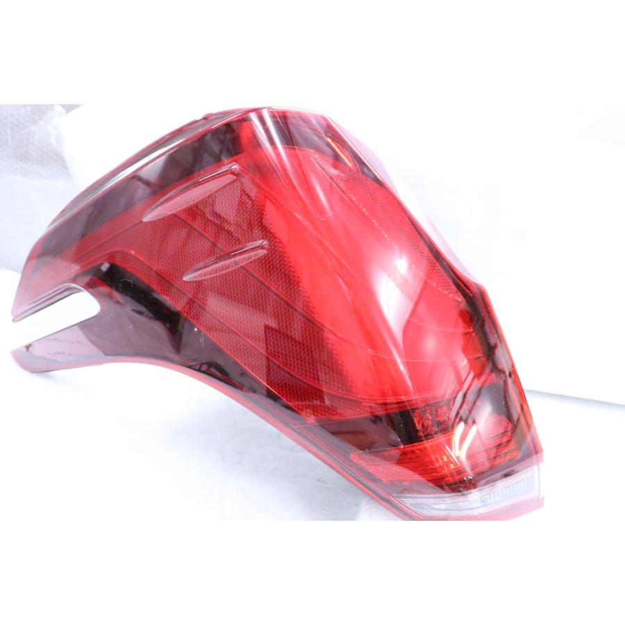 トヨタ アルファード AGH30W テールランプ 左 KOITO 58-76 44-58☆【値下】美品☆後期 LED AGH30W アルファード☆左テールライト