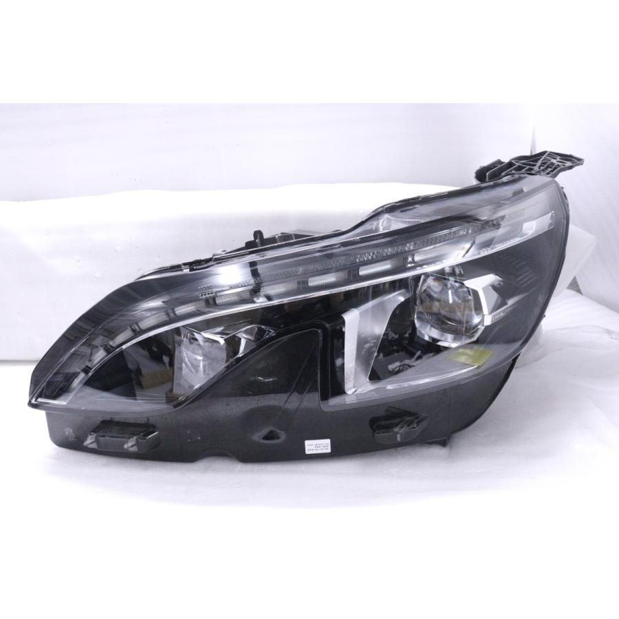 44-912☆【値下】美品☆LED P84 プジョー3008☆左ヘッドライト