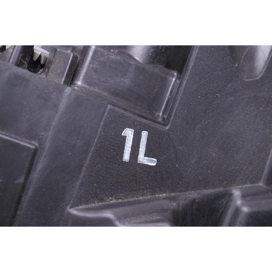 45-1566☆【値下】美品☆LED BP8P マツダ3☆左ヘッドライト KOITO 100