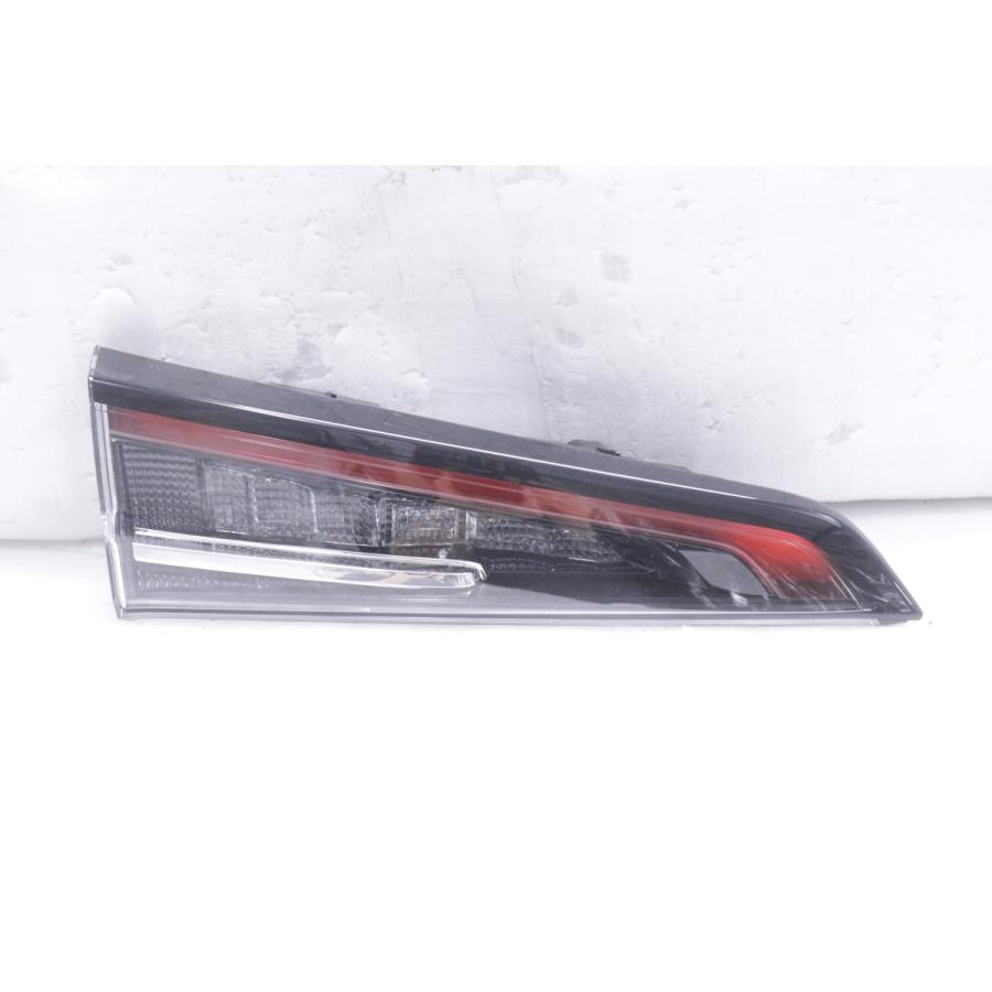 45-822☆美品☆LED NRE210W カローラツーリング☆左テールライト KOITO