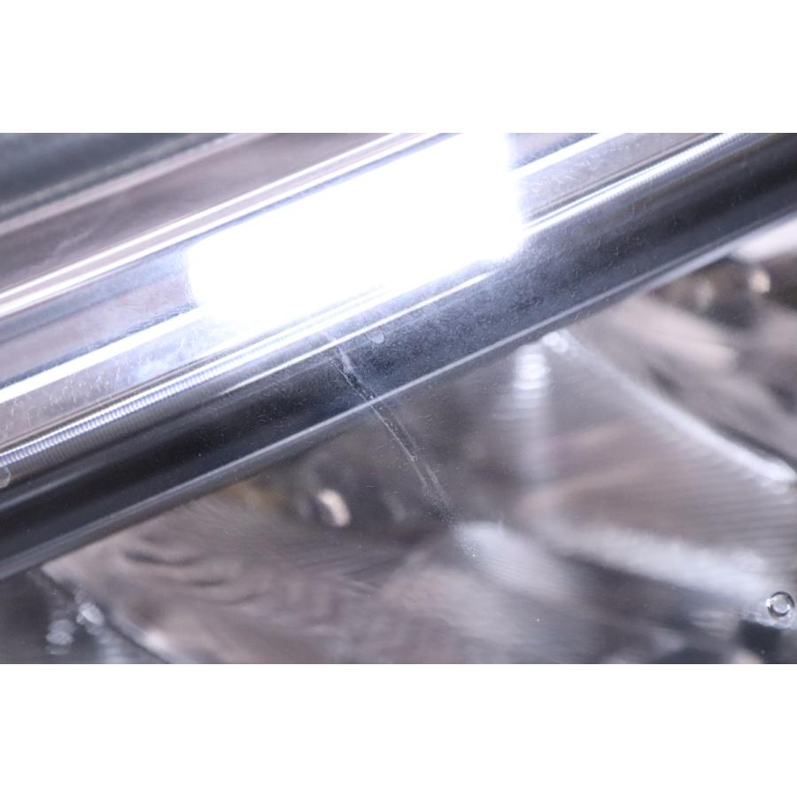 46-1563☆前期 LED MXAA52 RAV4☆右ヘッドライト STANLEY 42-90 打刻:E