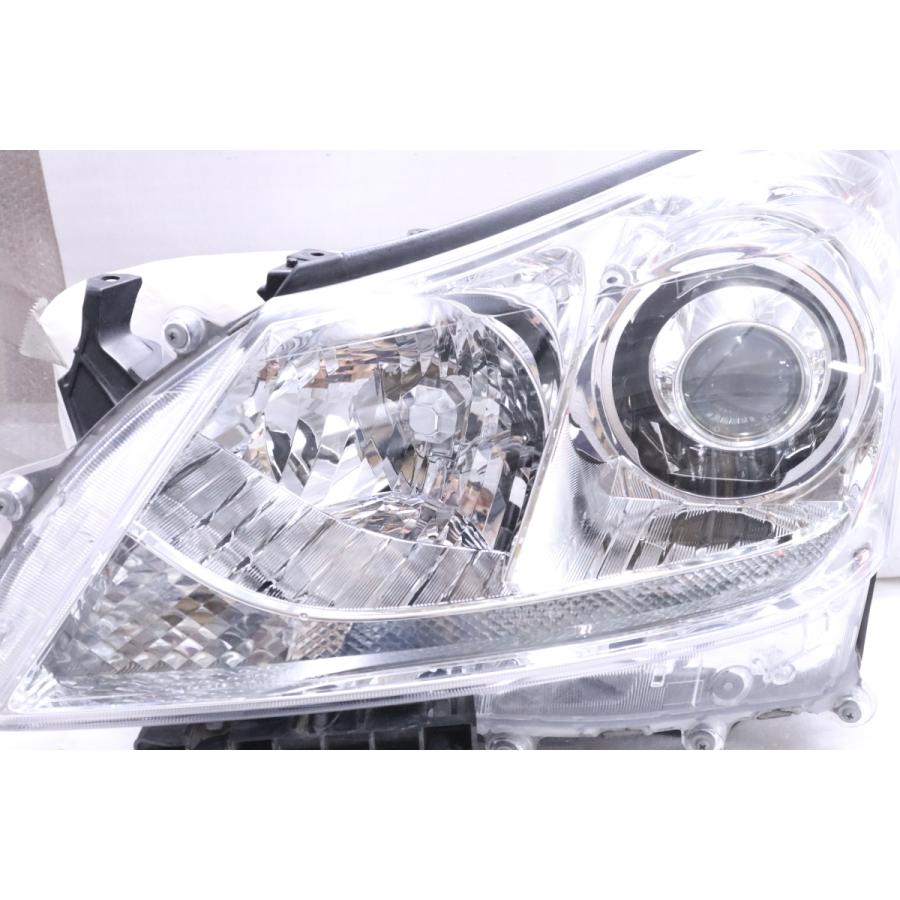 46-1831☆美品 HID URS206 クラウンマジェスタ☆左ヘッドライト 