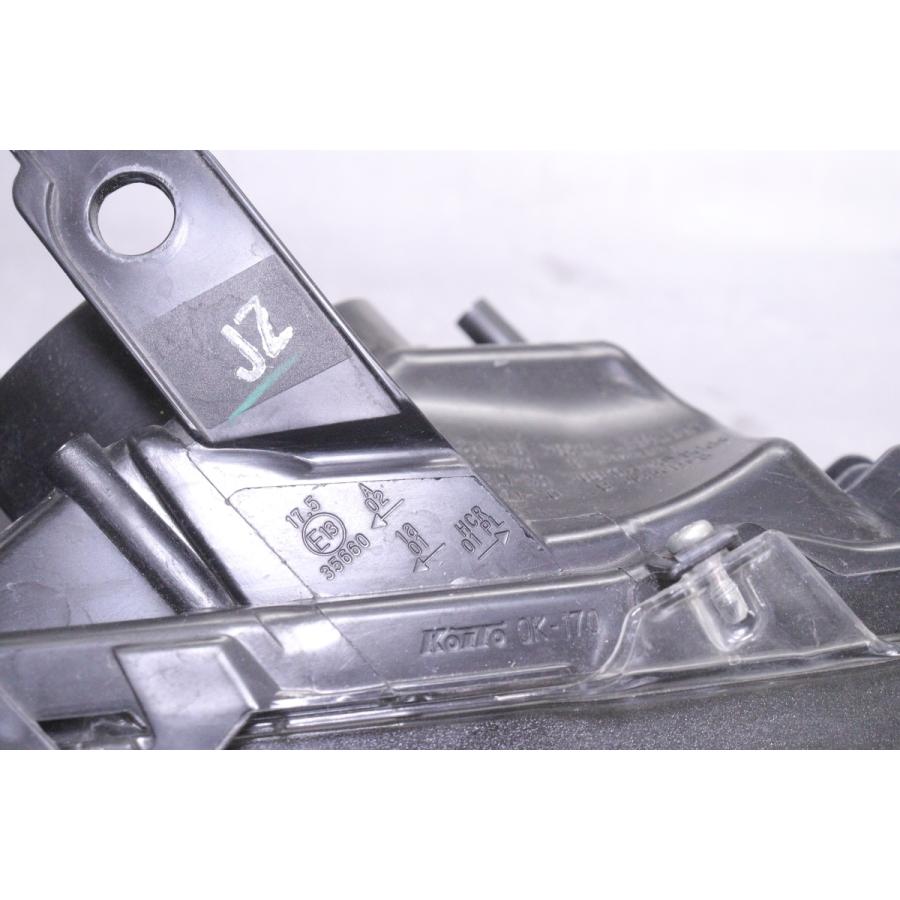 46-199☆【値下】極上品☆後期 ハロゲン GUN125 ハイラックス☆右