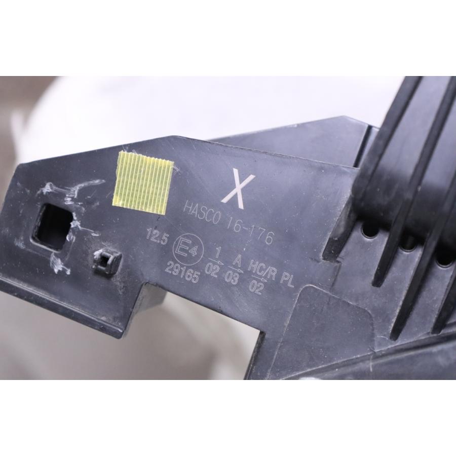 46-2624☆【値下】美品☆LED ZSG10 カローラクロス☆左ヘッドライト