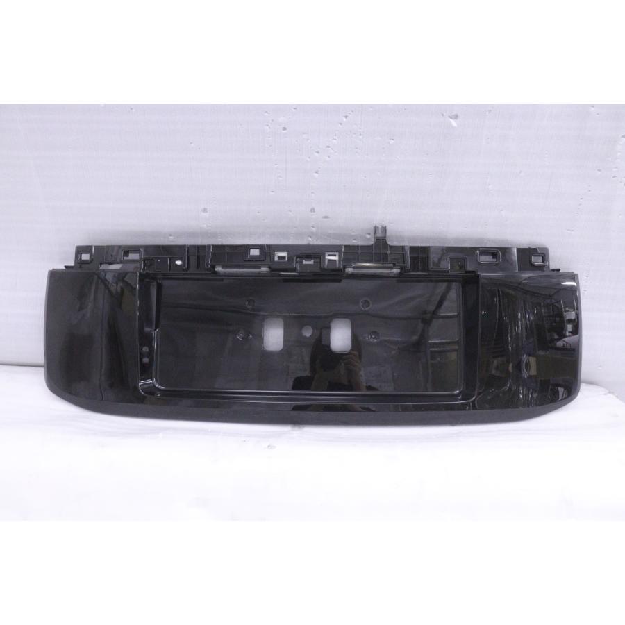 トヨタ プラド TRJ150 後期 純正 リアガーニッシュ 46-52☆美品☆後期 TRJ150W ランドクルーザープラド リアガーニッシュ