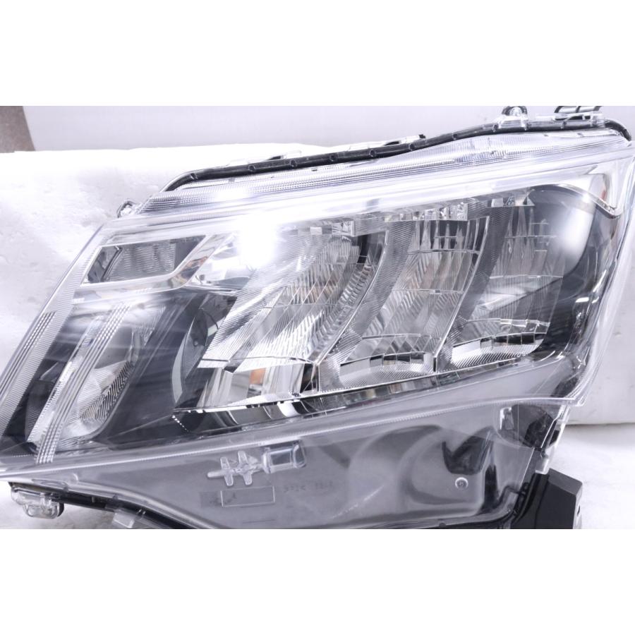 47-1060☆極上品☆後期 LED M900A ルーミー☆左ヘッドライト