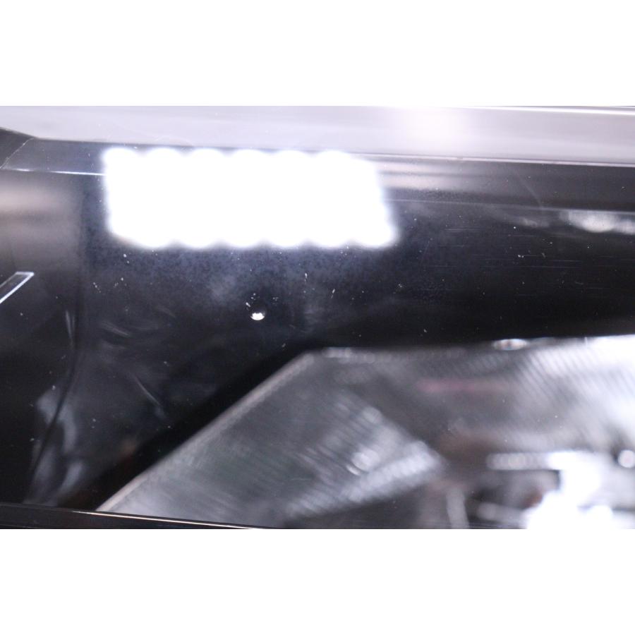 47-2526☆美品☆LED NRE210H カローラスポーツ☆左ヘッドライト KOITO