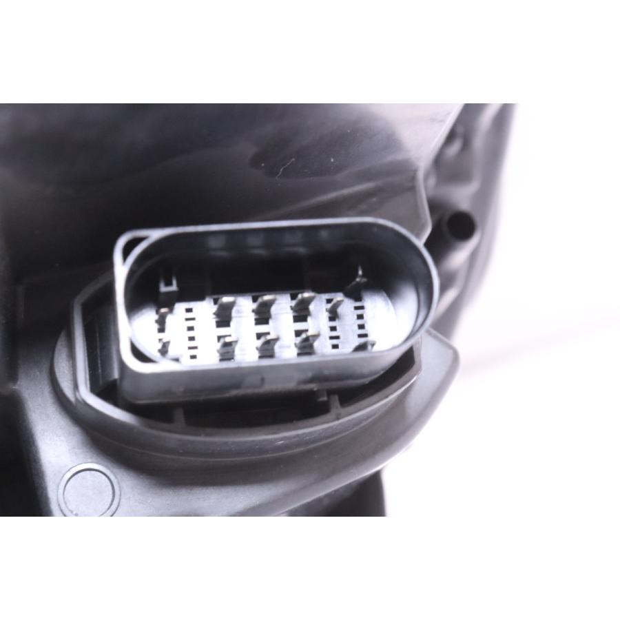 48-1020☆LED 8W アウディ A4☆右ヘッドライト マトリクス 8W0.941.036