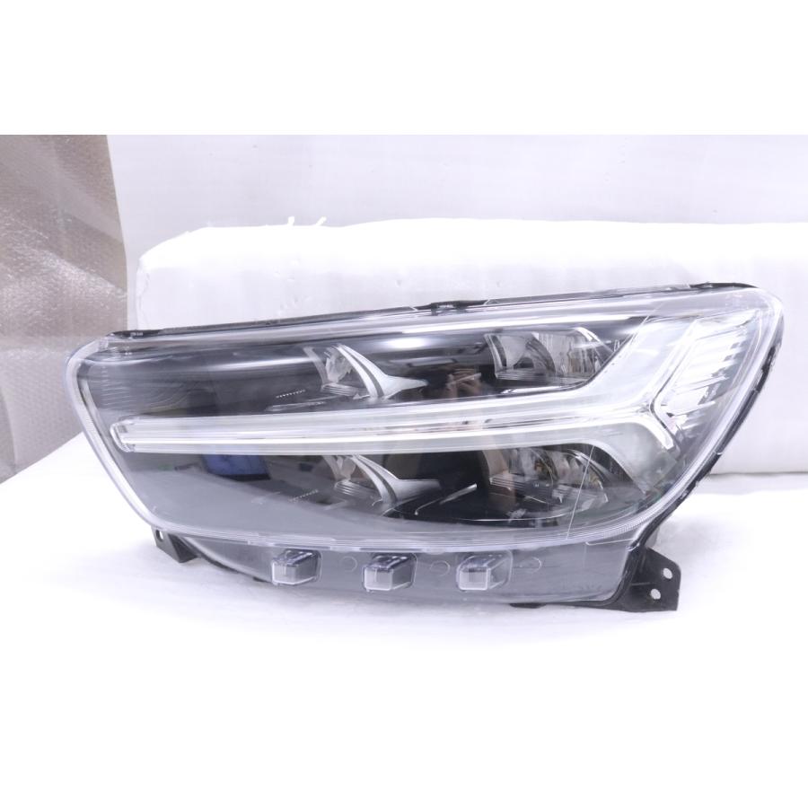 48-1045☆美品☆LED XB ボルボ XC40☆左ヘッドライト 32342522