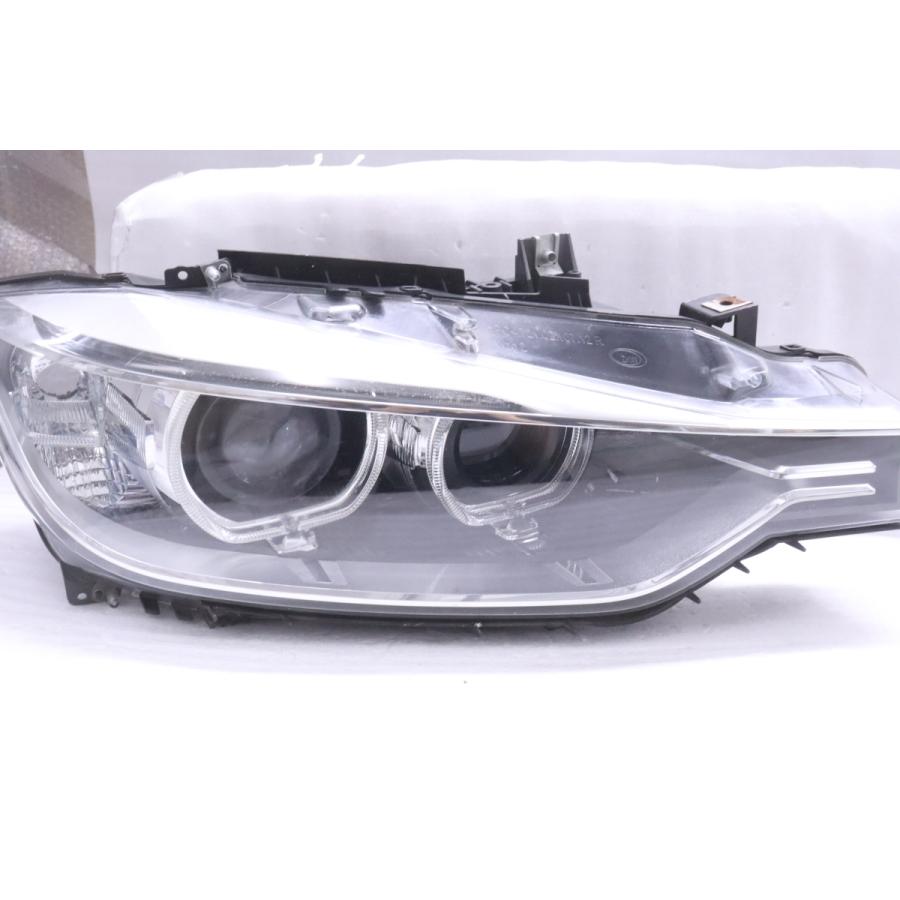 BMW 右ヘッドライト　F30型　3シリーズ　前期　純正品 BMW 右ヘッドライトF30型3シリーズ前期純正品