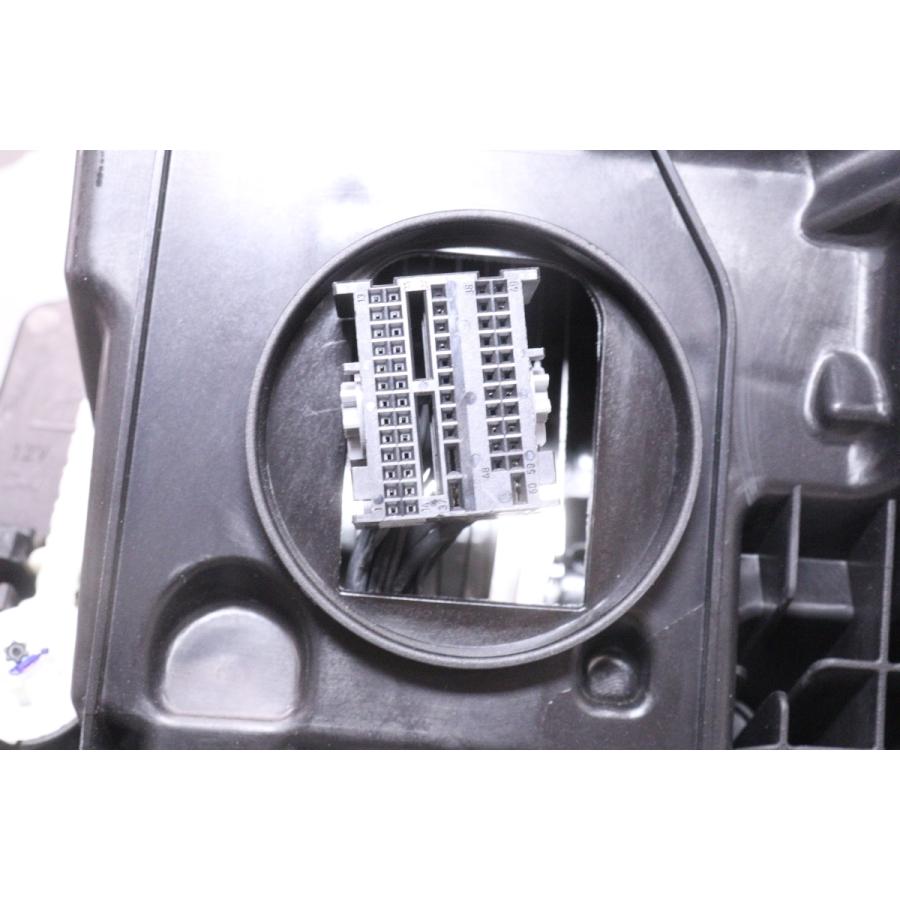 48-1250☆後期 LED G20 BMW 3シリーズ☆右ヘッドライト 5A1A514-04