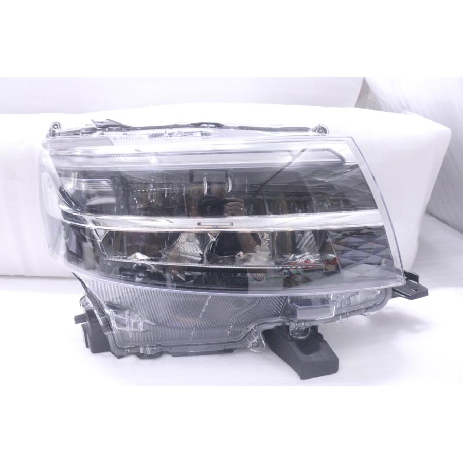 48-1435☆【値下】極上品☆後期 LED LA650S タントカスタム☆右ヘッド