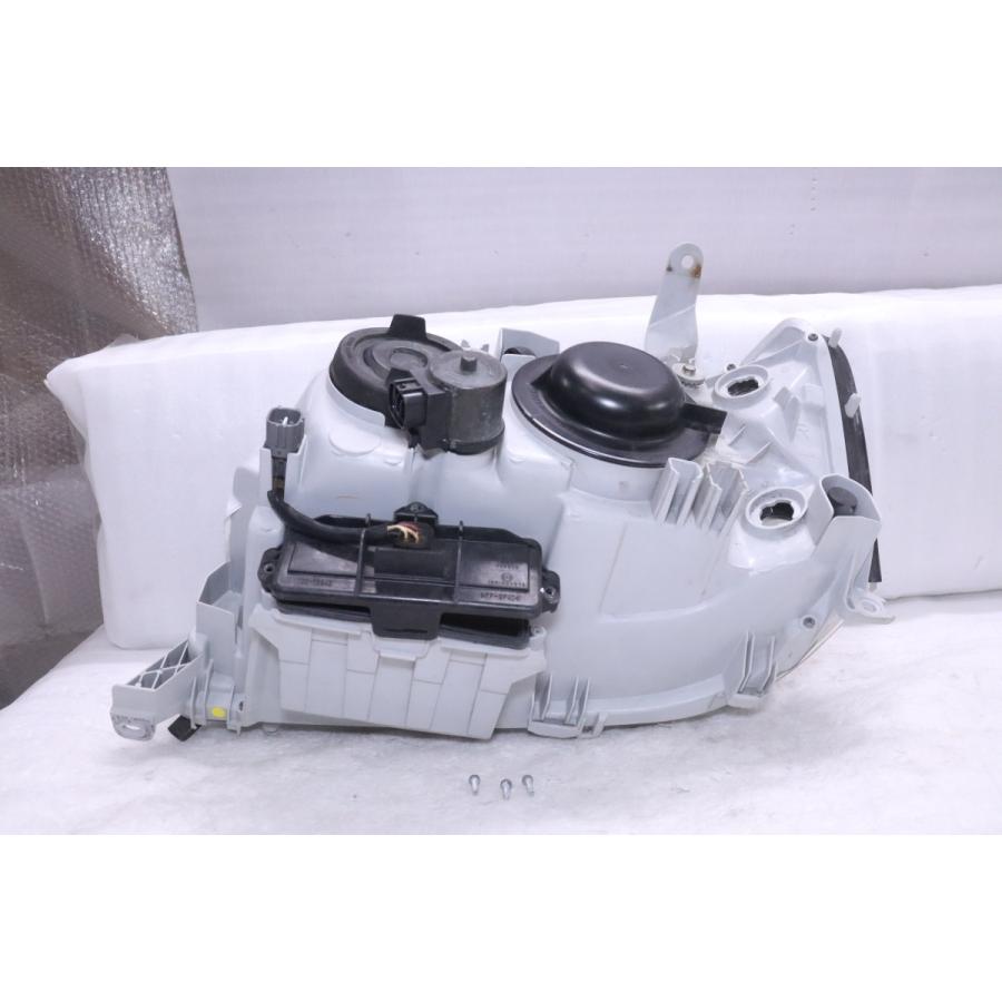 JZS151 後期 クラウン 純正 ヘッドライト ハロゲン コイト 30-256 48-20☆後期 HID JZS171W クラウンエステート☆右ヘッドライト