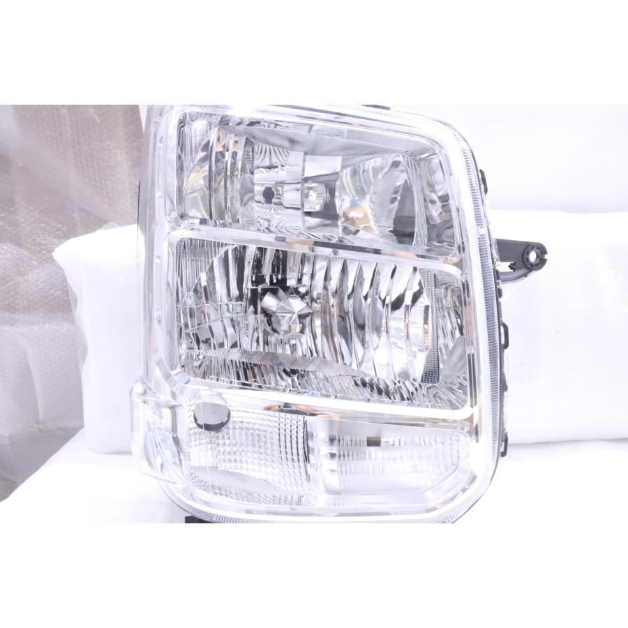 48-716☆新車外し☆HID DA17W エブリィワゴン☆左右ヘッドライト 