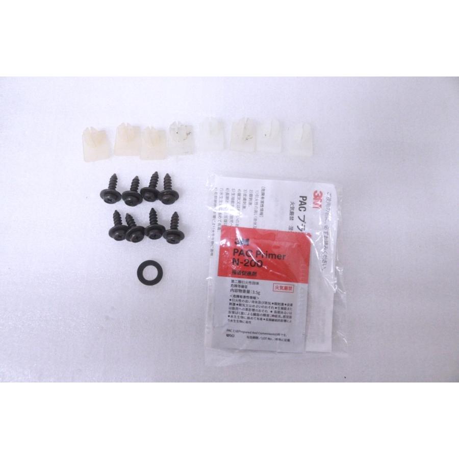 49-121☆未使用品/中古 TRD☆MXPA12 GRヤリス 左右サイドステップ 右