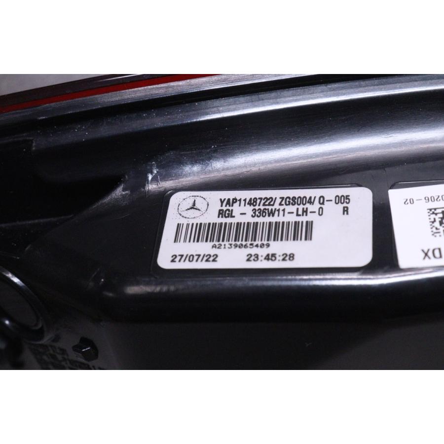 49-1374☆美品☆後期 LED W213 ベンツ Eクラス☆右テールライト セダン