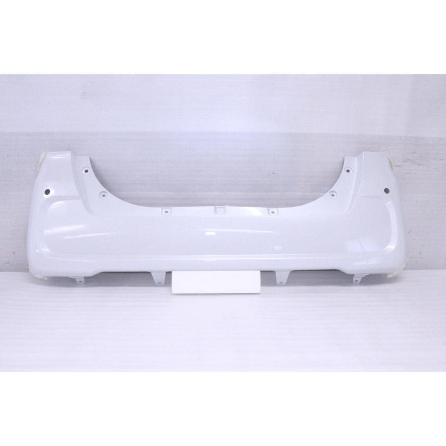 49-1409☆未使用品☆ソナー穴有 LA650S タント リアバンパー☆52159 