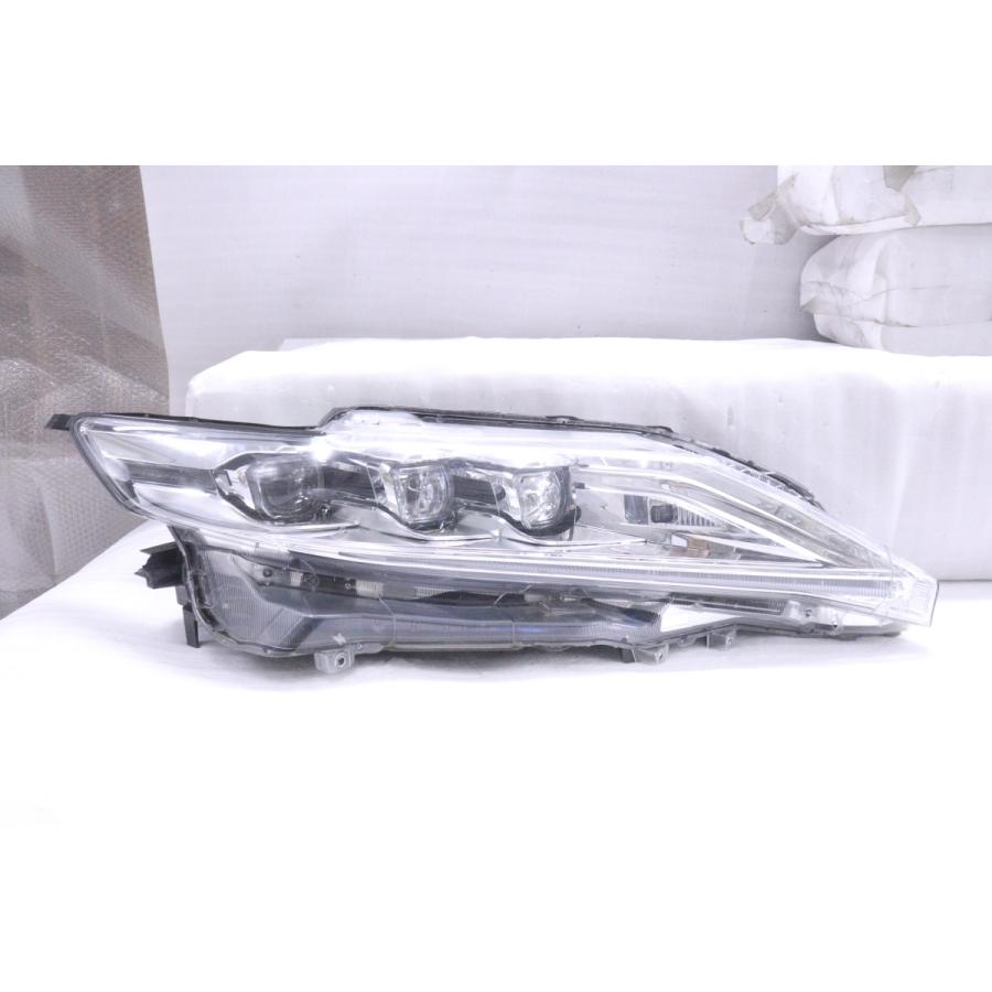 49-149☆後期 LED ZSU60W ハリアー CVT/I☆右ヘッドライト KOITO 48 