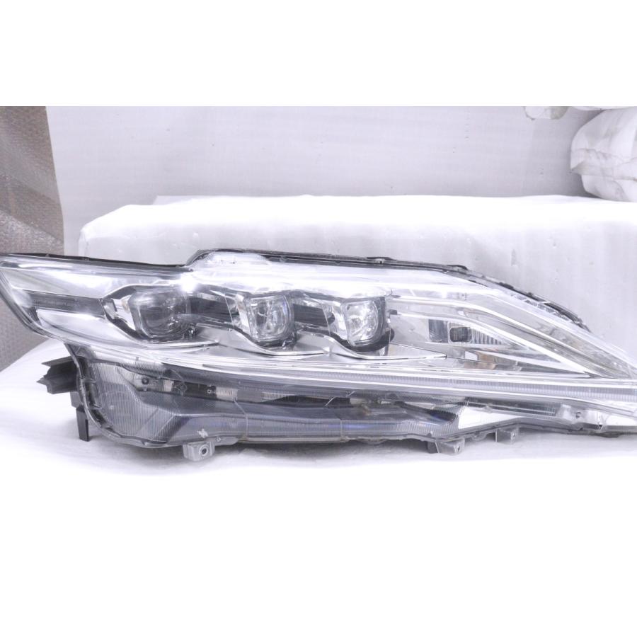 49-149☆後期 LED ZSU60W ハリアー CVT/I☆右ヘッドライト KOITO 48 