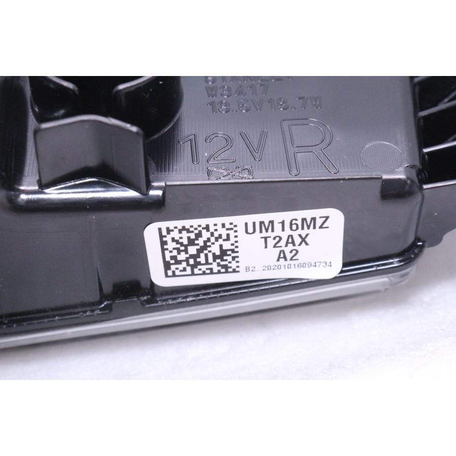 49-1508☆未使用品☆前期 LED RU1 ヴェゼル☆右フォグランプ STANLEY