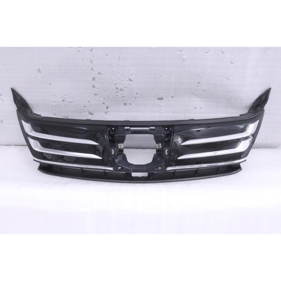 ZSU60W ハリアーモデリスタグリル