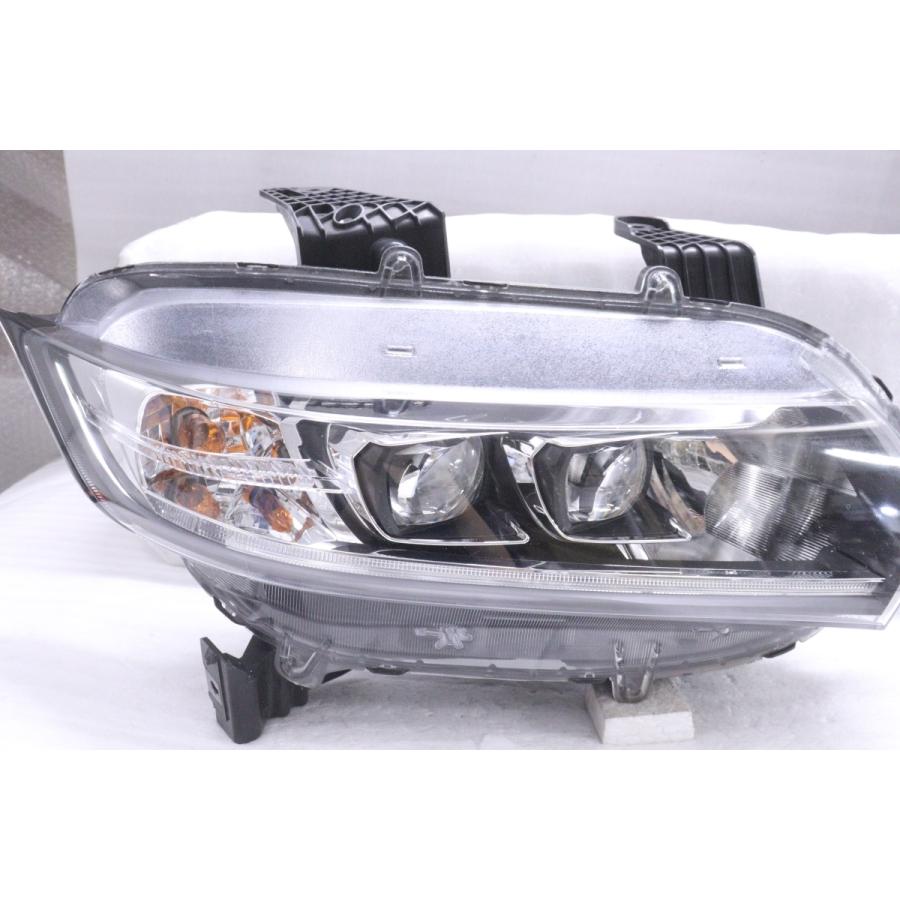 即決有】 ホンダ S660 JW5 純正 右 ヘッドライト LED STANLEY W2301