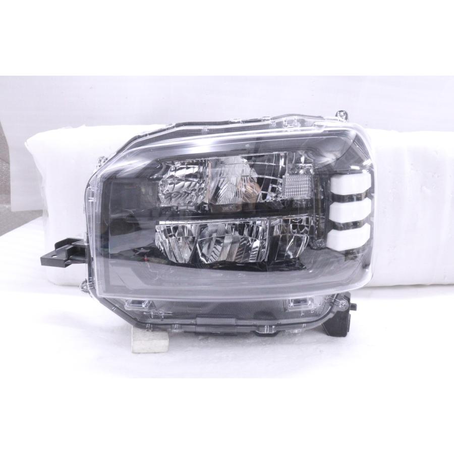 49-1905☆美品☆LED LA900S タフト☆左ヘッドライト KOITO 100-6907E 